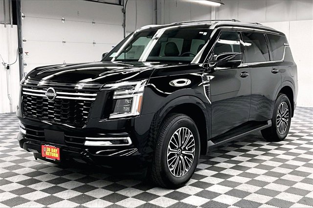 New 2026 Nissan Armada Platinum image 2