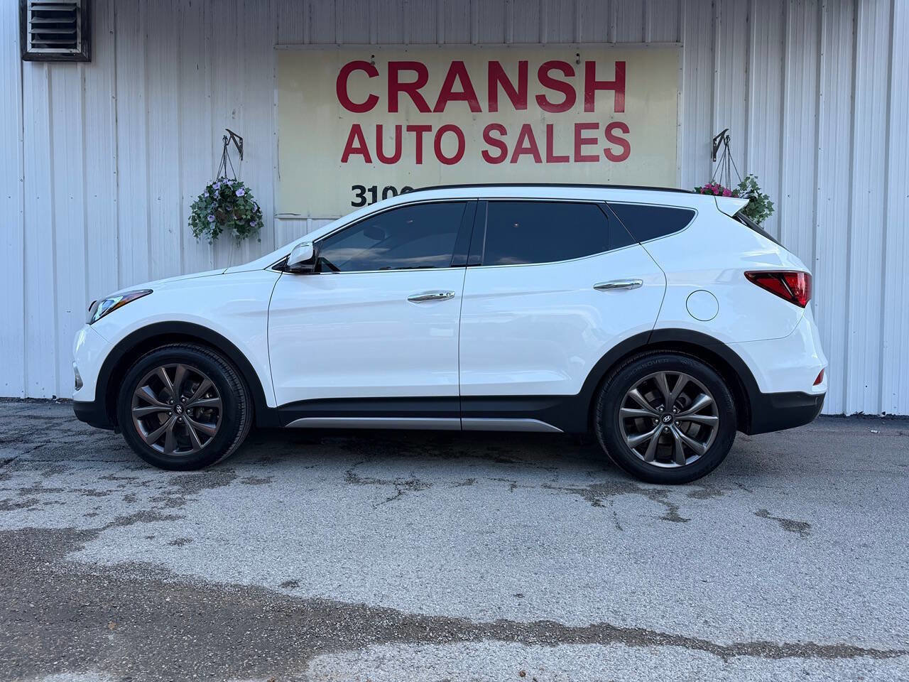 Used 2017 Hyundai Santa Fe Sport FWD image 6