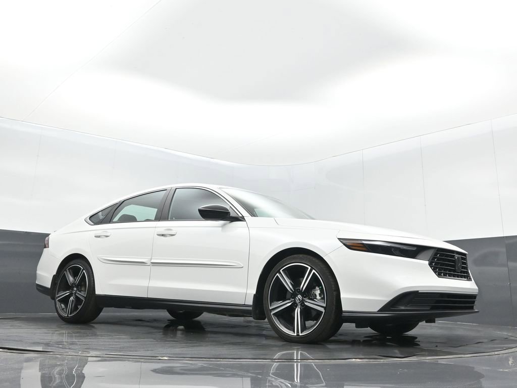 Used 2024 Honda Accord Sport image 26