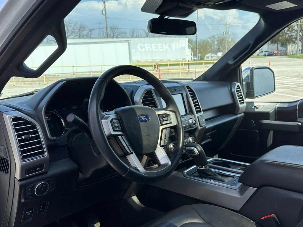 Used 2020 Ford F150 Platinum w/ Equipment Group 701A Luxury image 10