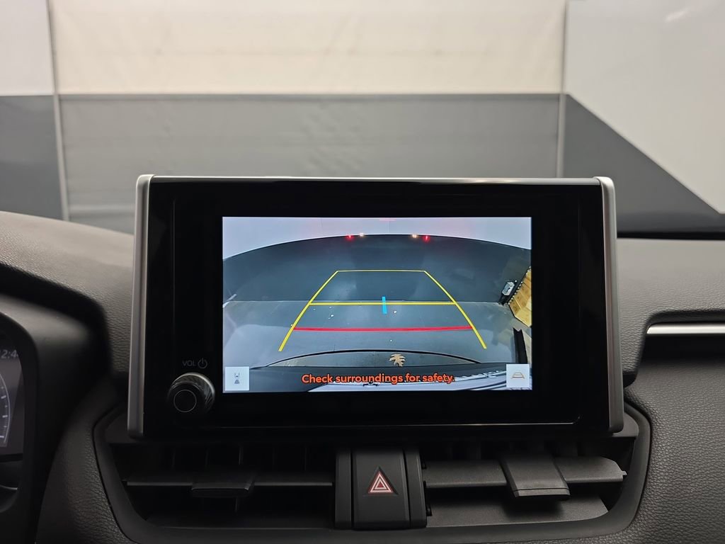Used 2024 Toyota RAV4 XLE image 27