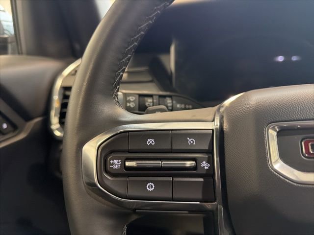 Used 2025 GMC Acadia Elevation w/ Elevation Premium Package AWD/4WD image 35