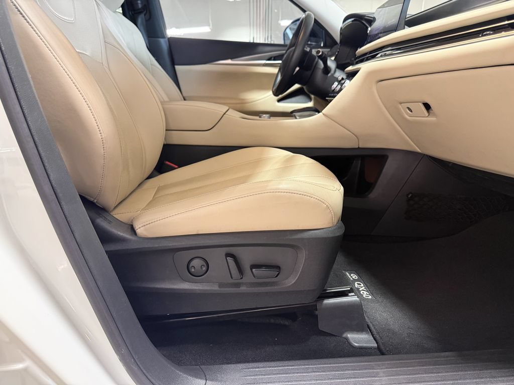 Used 2023 INFINITI QX60 Luxe AWD/4WD image 28