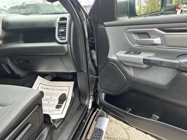 Used 2022 RAM 1500 Big Horn AWD/4WD image 29