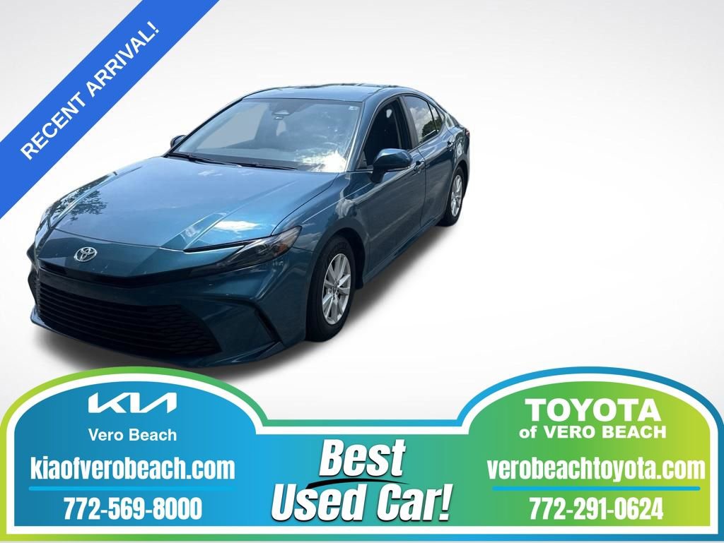 Used 2025 Toyota Camry LE w/ Convenience Package FWD video 1