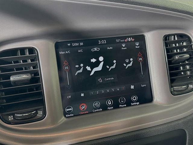 Used 2023 Dodge Charger R/T w/ Blacktop Package image 38