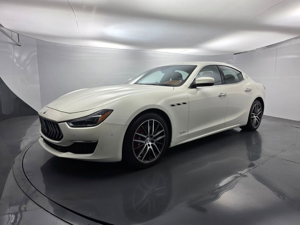 Used 2018 Maserati Ghibli S GranLusso RWD image 8