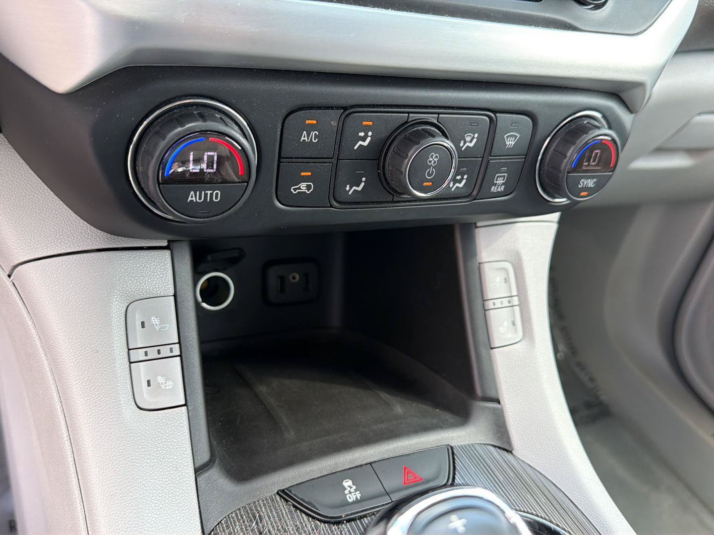Used 2019 GMC Acadia SLT FWD image 27