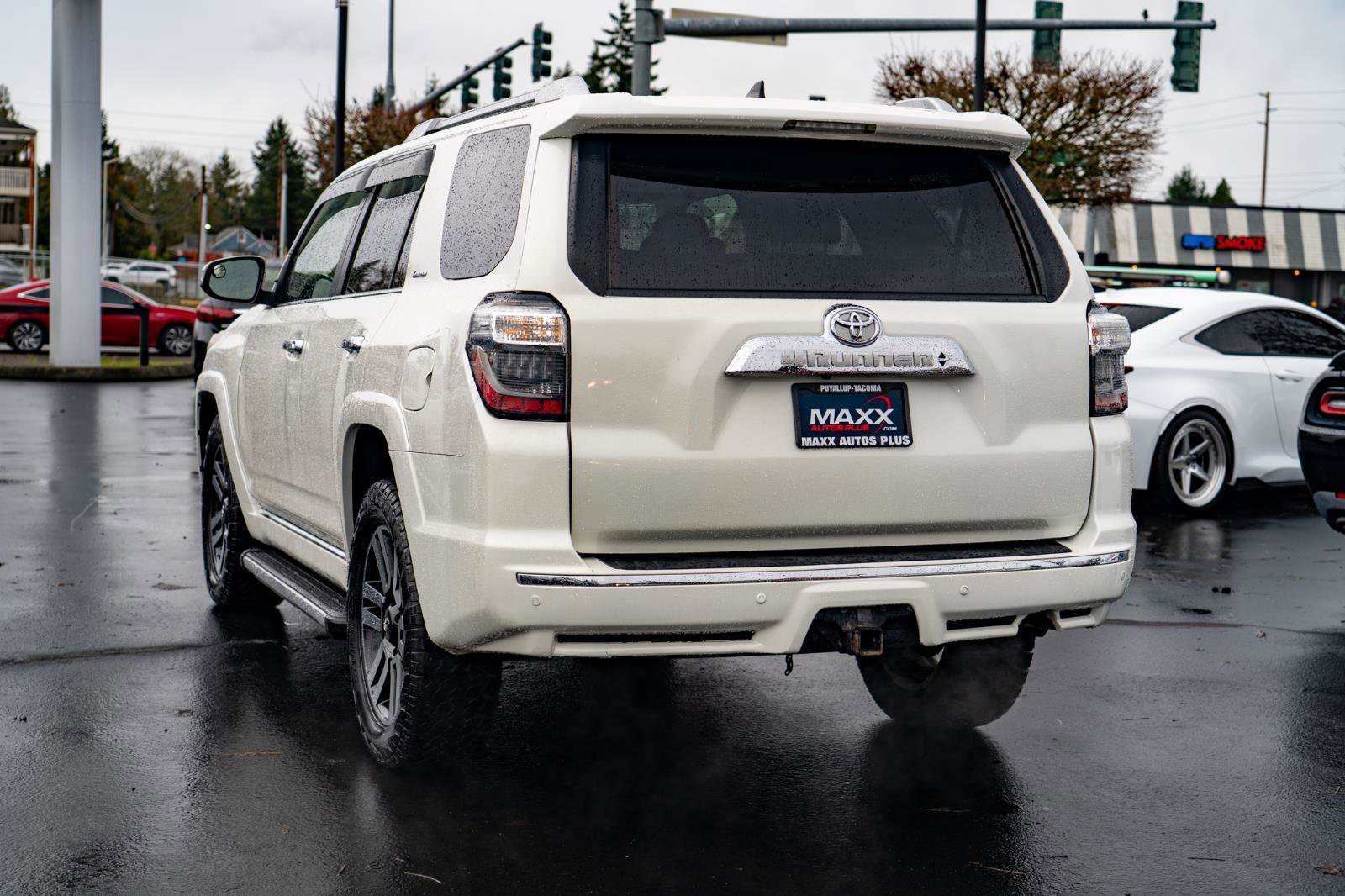 Used 2016 Toyota 4Runner Limited AWD/4WD image 12