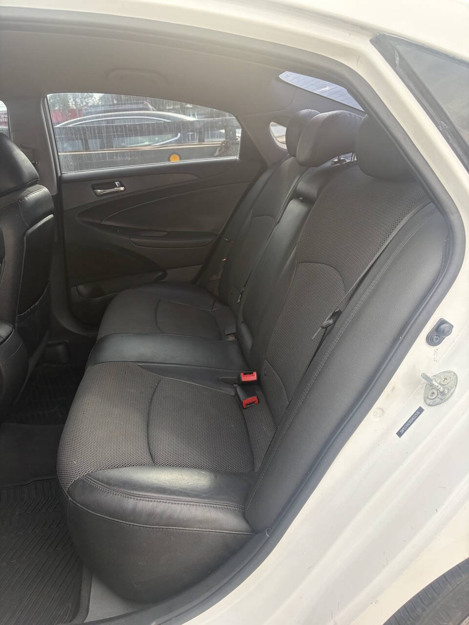 Used 2013 Hyundai Sonata SE FWD image 16