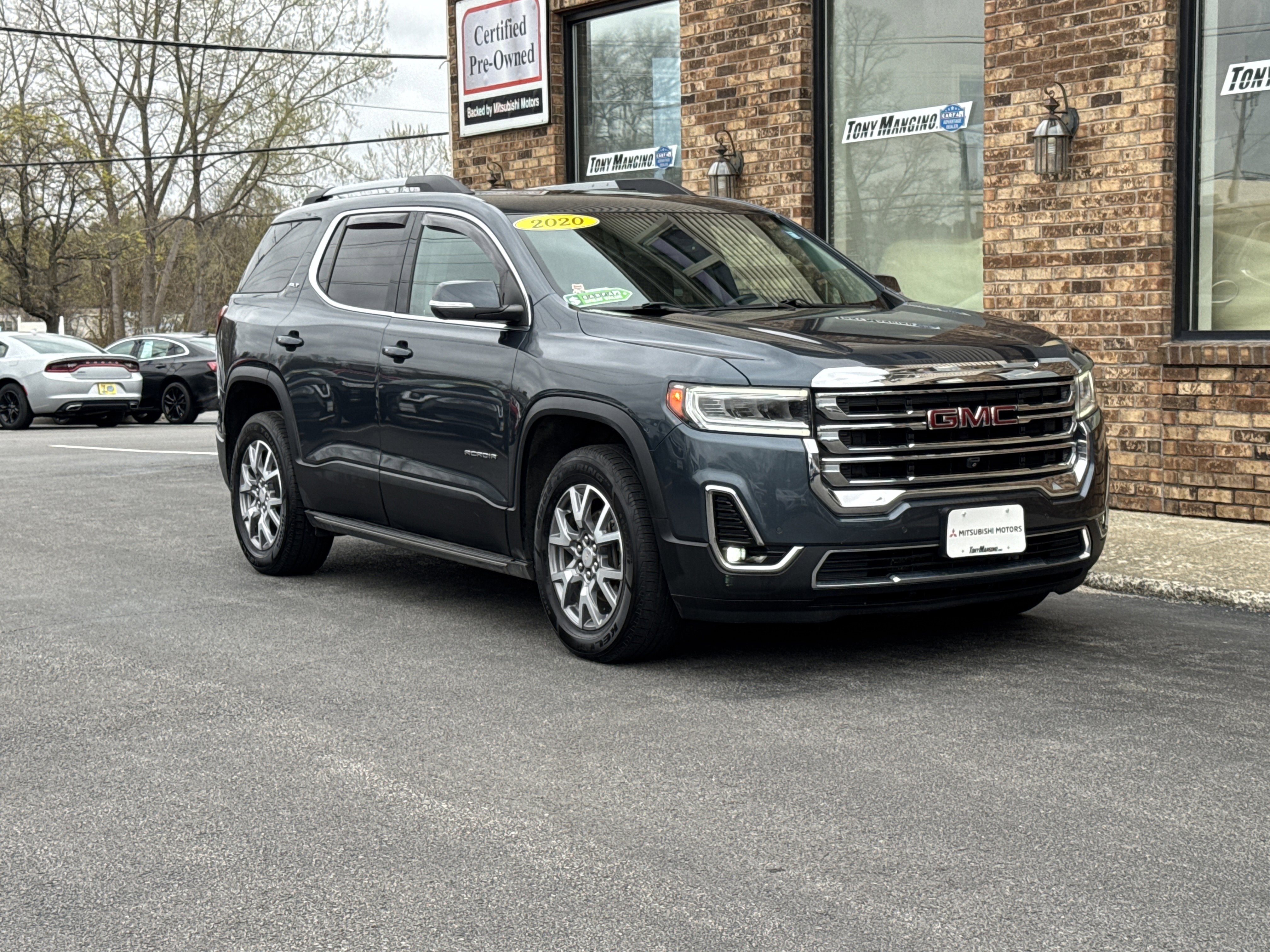 Used 2020 GMC Acadia SLT w/ Premium Package AWD/4WD image 10