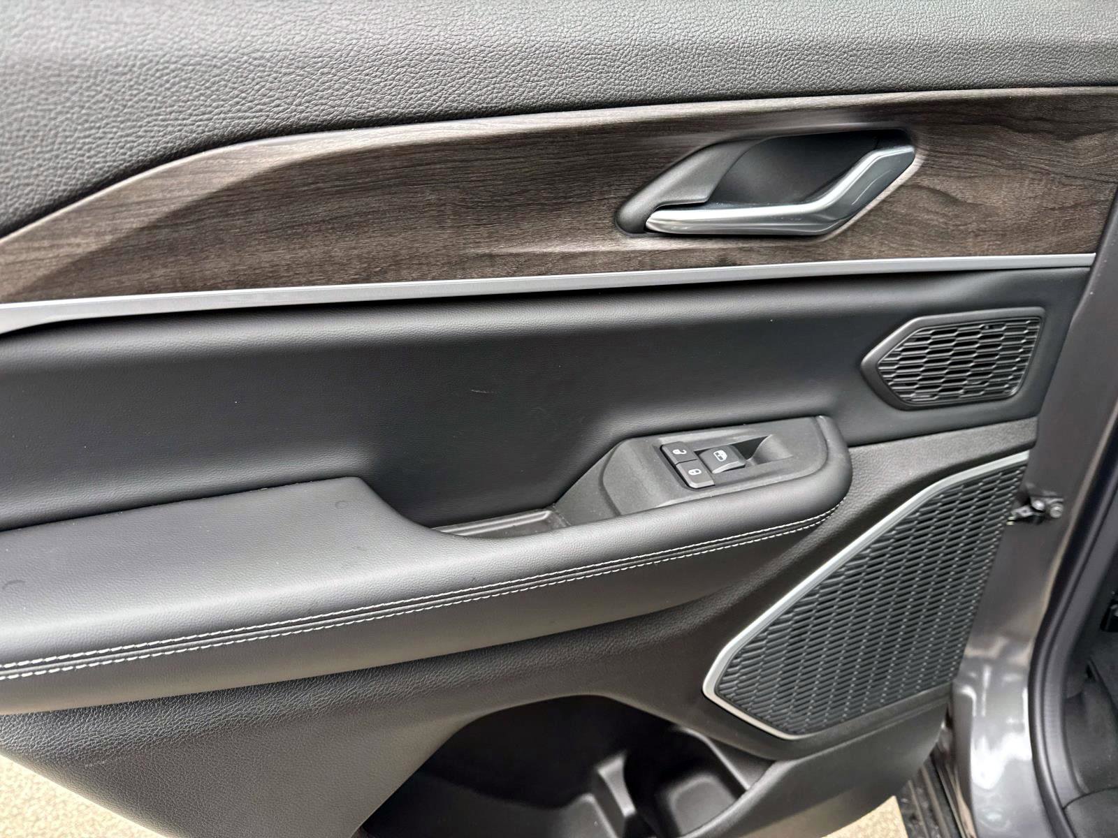 New 2026 Jeep Grand Cherokee Limited image 7