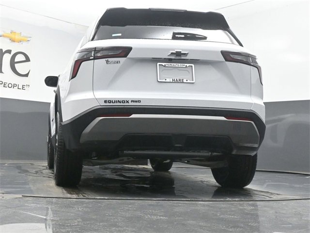 New 2026 Chevrolet Equinox LT w/ Convenience Package II image 32