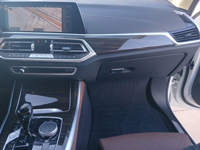Certified 2023 BMW X5 xDrive45e w/ Luxury Seating Package image 21