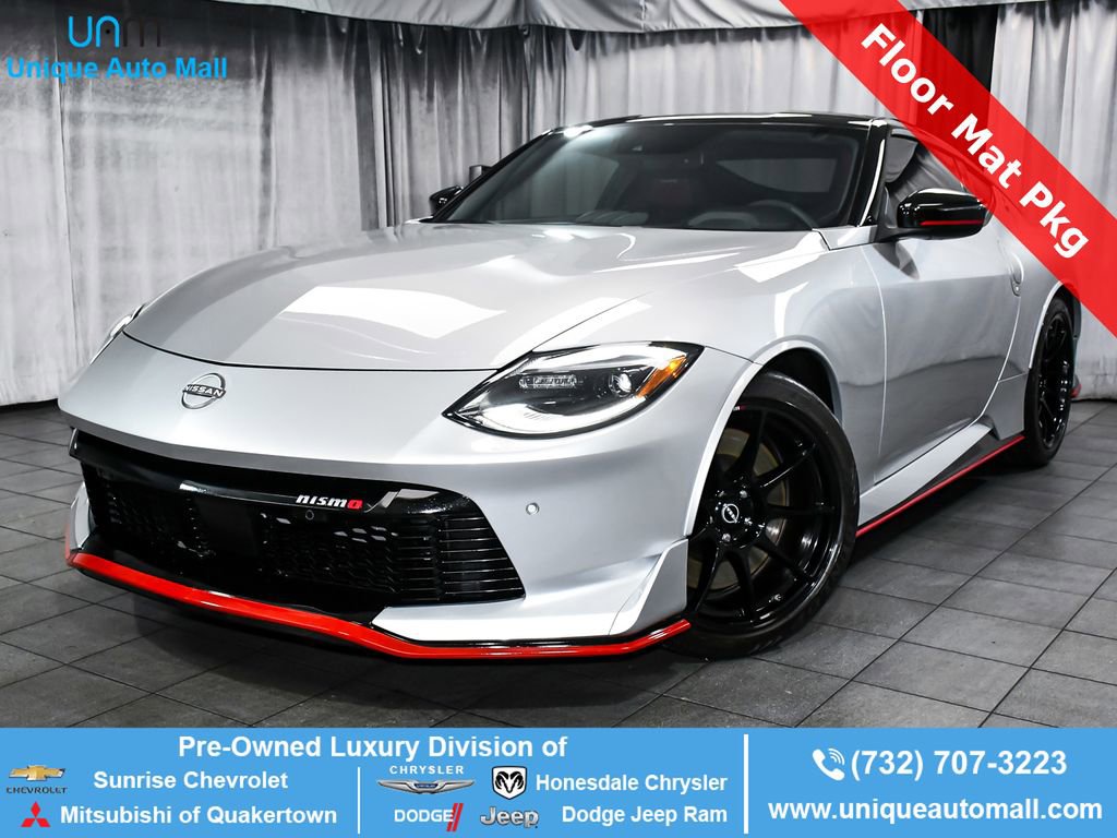 Used 2024 Nissan Z NISMO w/ Floor Mat Package RWD image 1