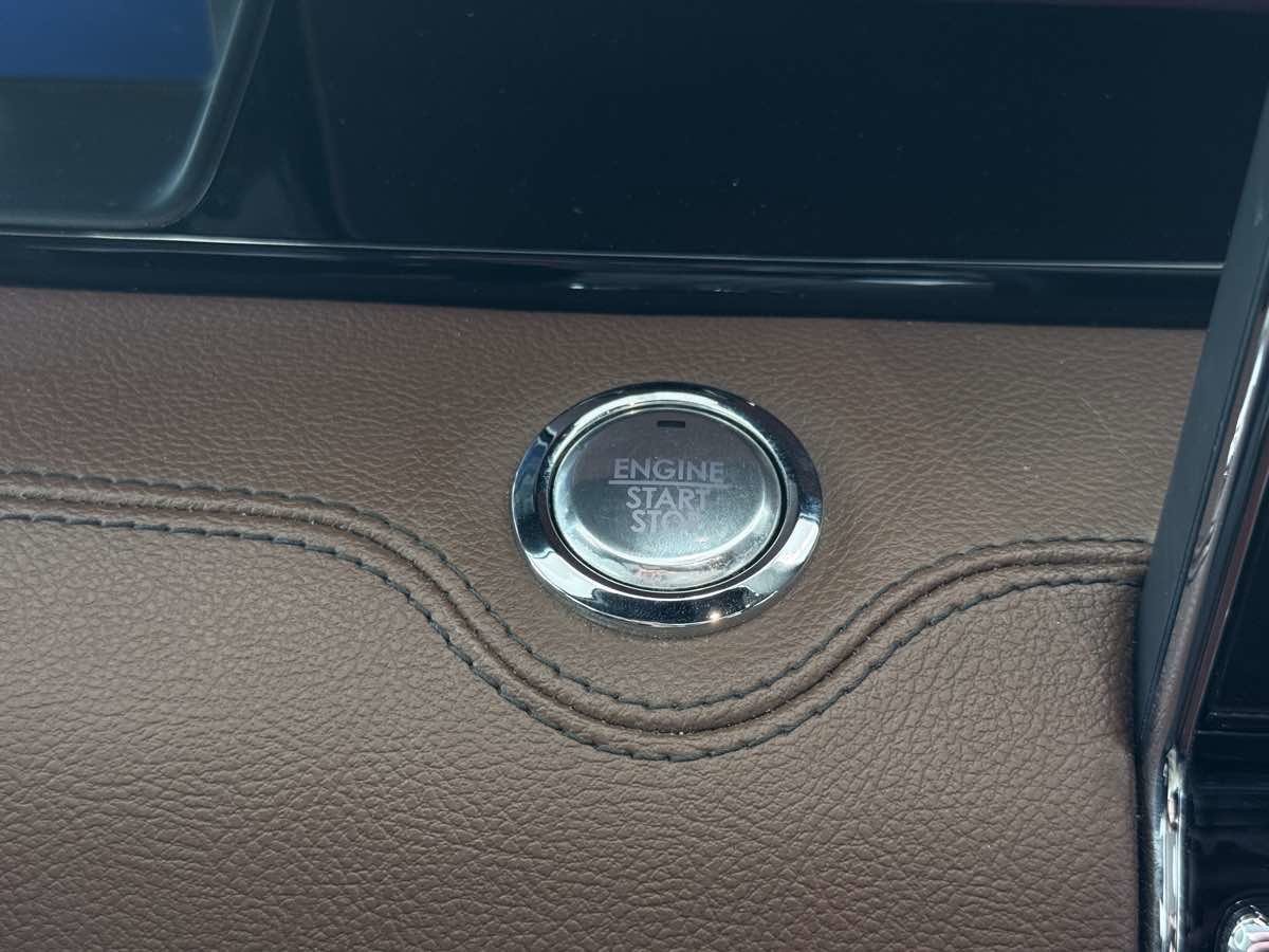 Used 2024 Lincoln Navigator Reserve AWD/4WD image 56