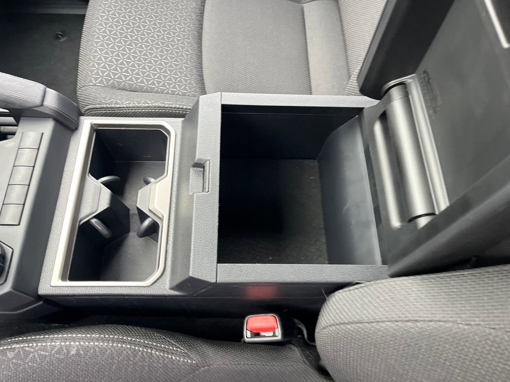 Used 2025 Toyota 4Runner SR5 image 28