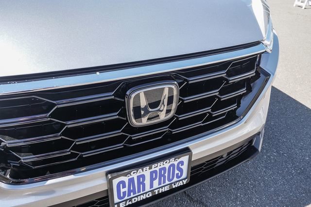 Used 2025 Honda CR-V EX-L image 12