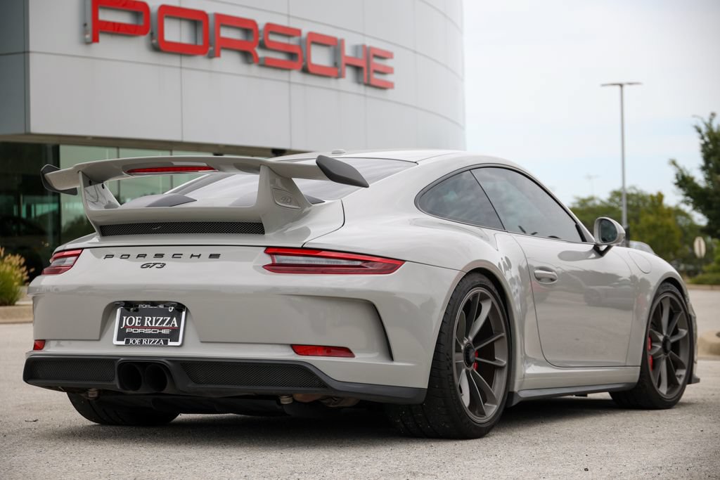 Certified 2018 Porsche 911 GT3 RWD image 29