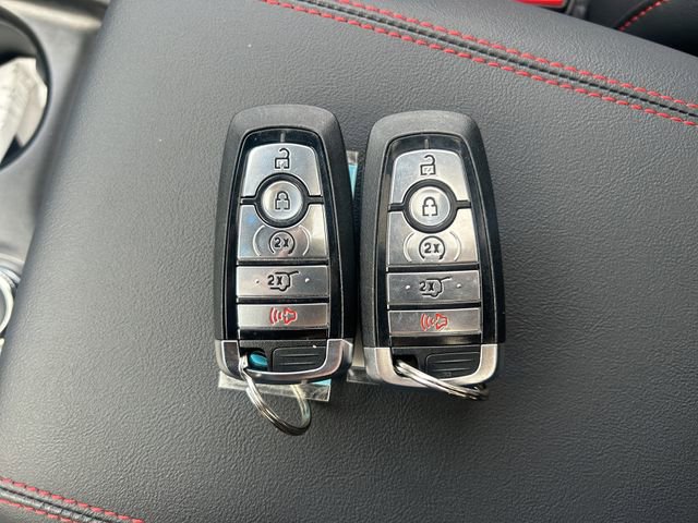 Used 2025 Ford Explorer ST-Line w/ Premium Package image 34