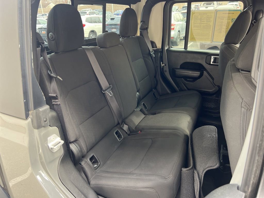 Certified 2023 Jeep Gladiator Sport image 23