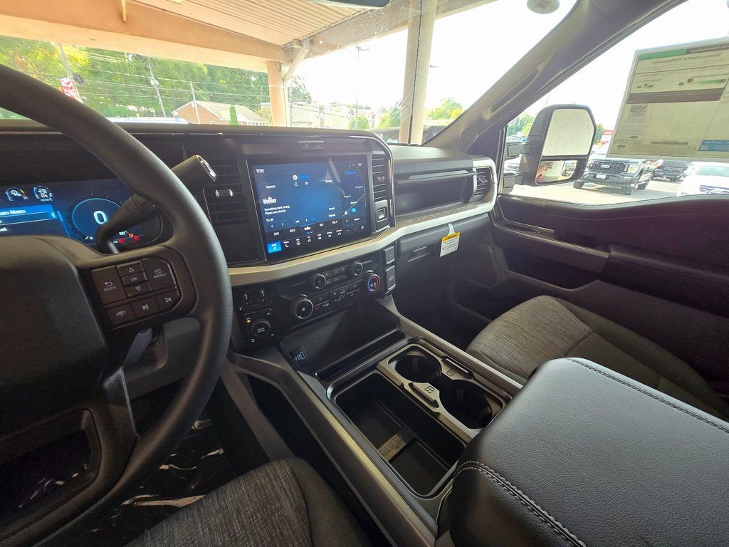 New 2026 Ford F350 XLT w/ XLT Premium Package image 17