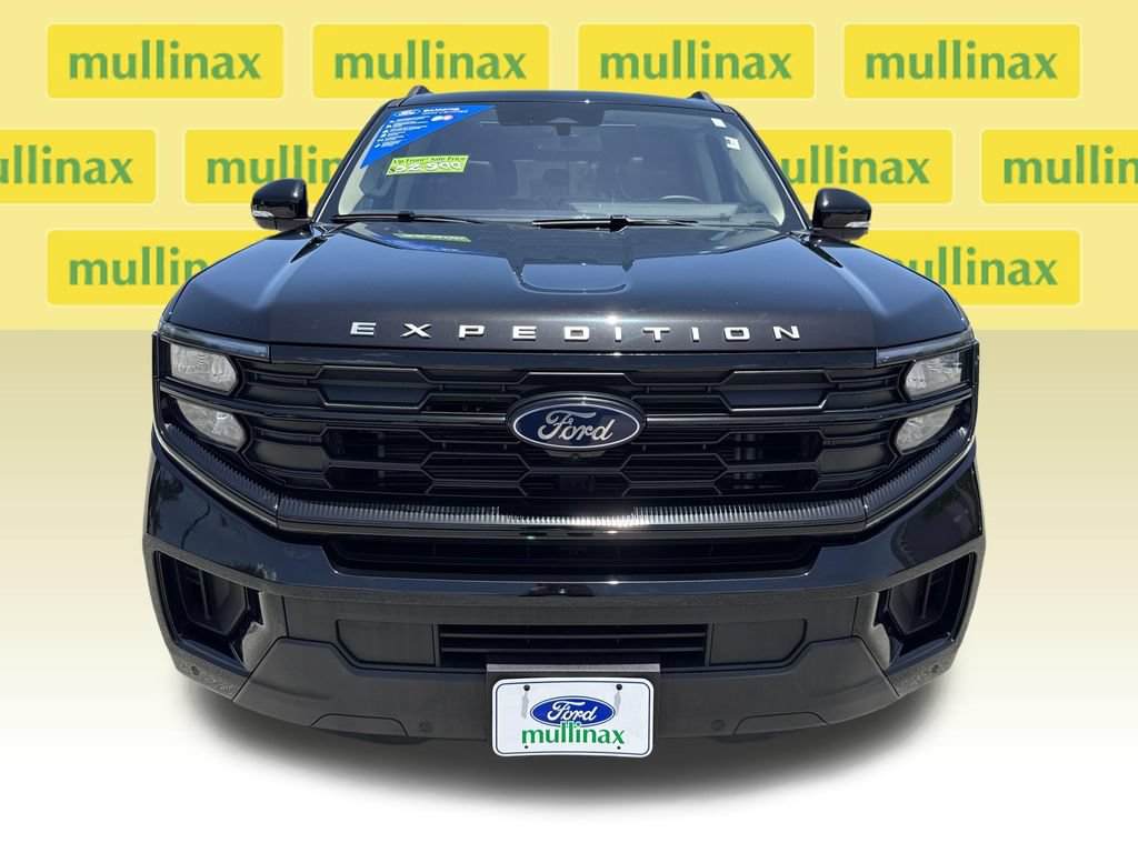 Certified 2025 Ford Expedition Active RWD image 12