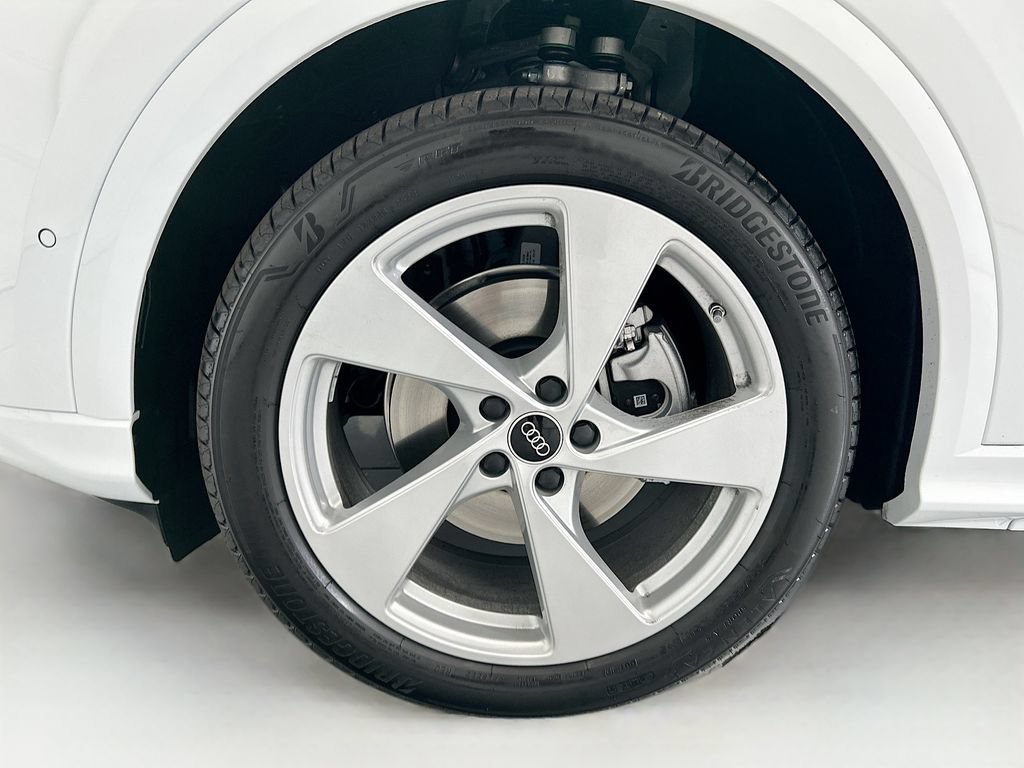New 2026 Audi Q5 Prestige AWD/4WD image 29