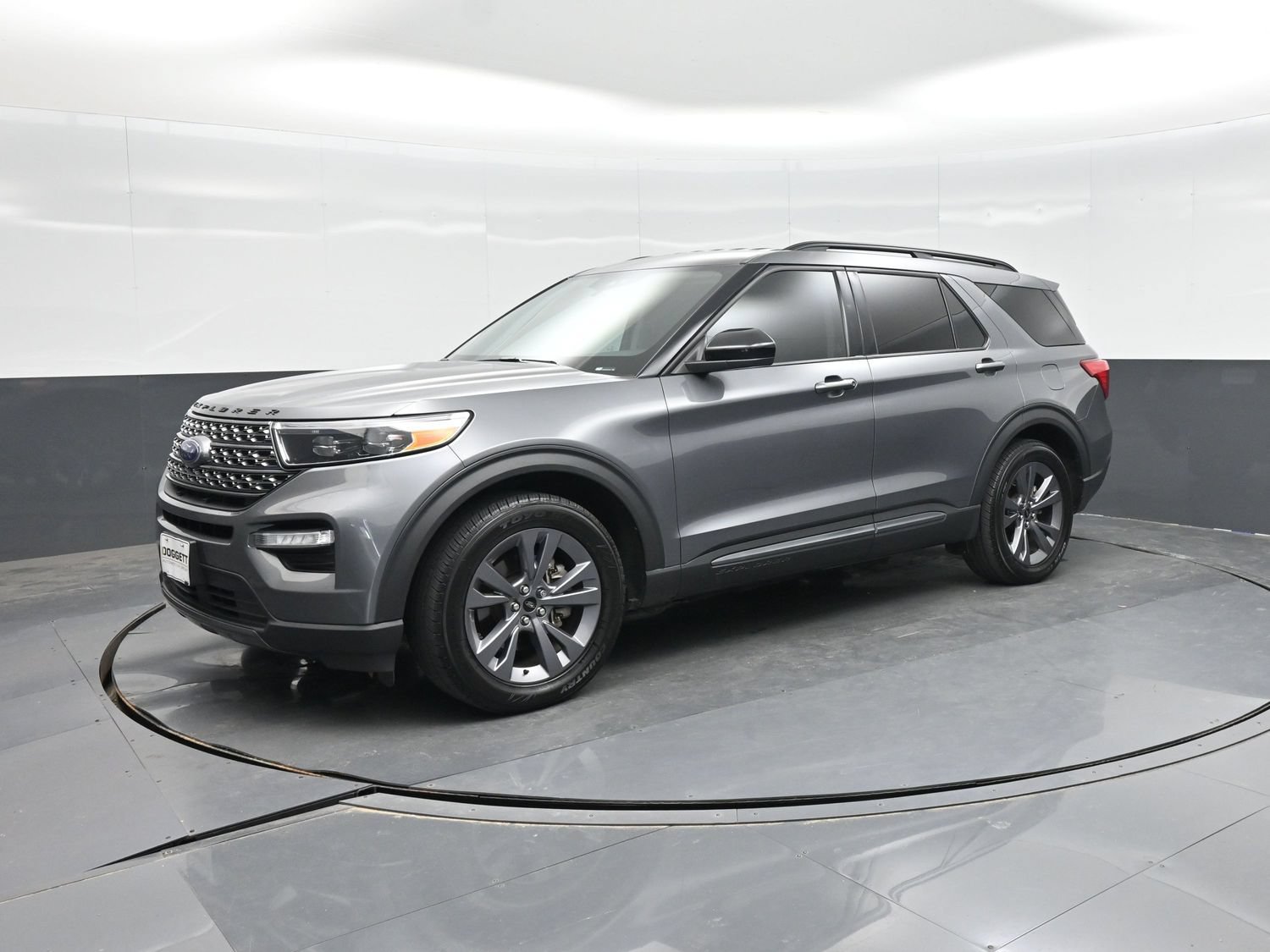 Certified 2023 Ford Explorer XLT w/ Equipment Group 202A