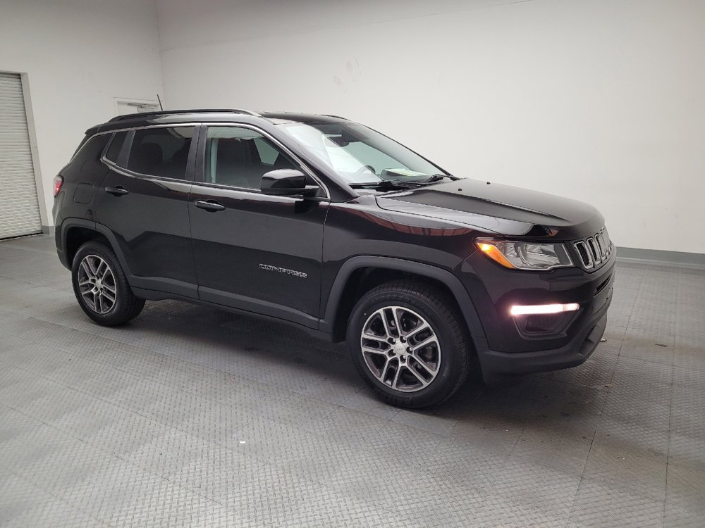 Used 2017 Jeep Compass Latitude w/ Popular Equipment Group image 11