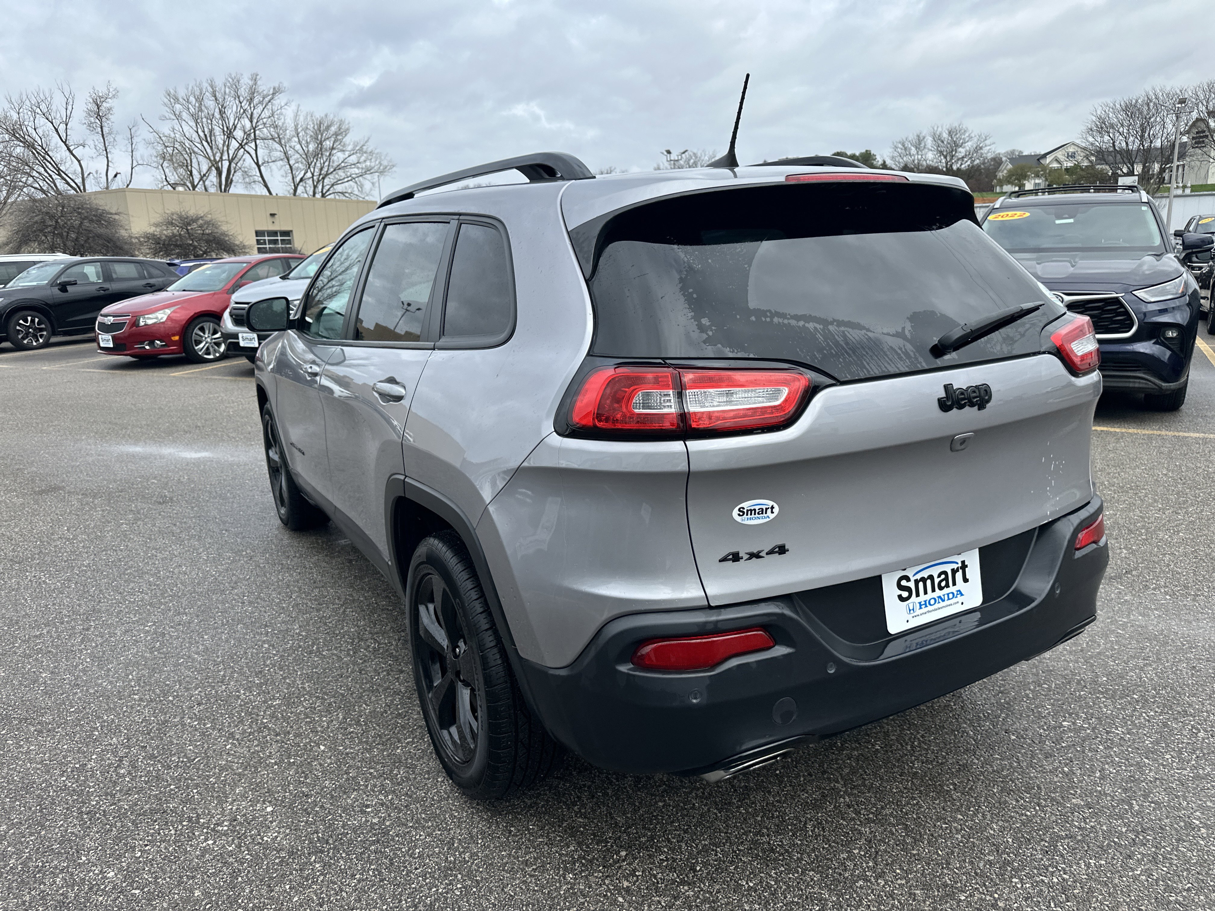 Used 2018 Jeep Cherokee Limited w/ High Altitude Package image 5