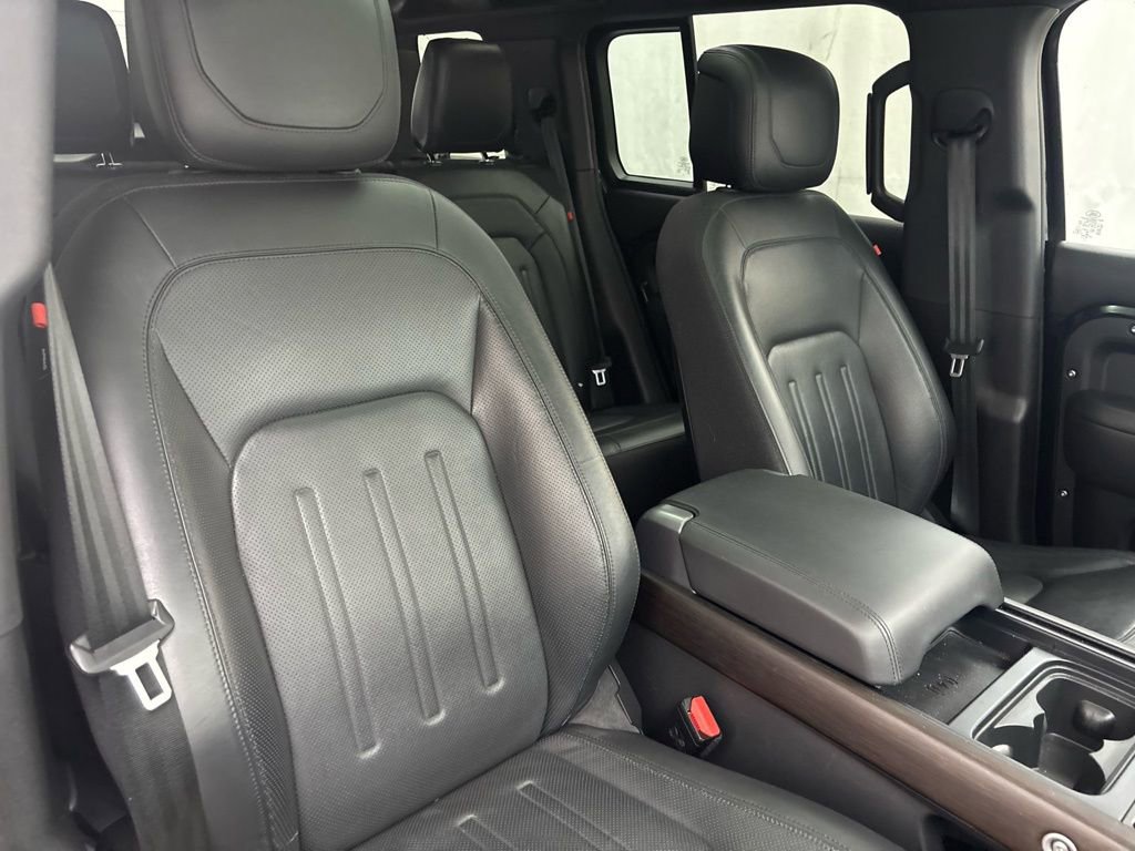 Used 2020 Land Rover Defender 110 X image 55