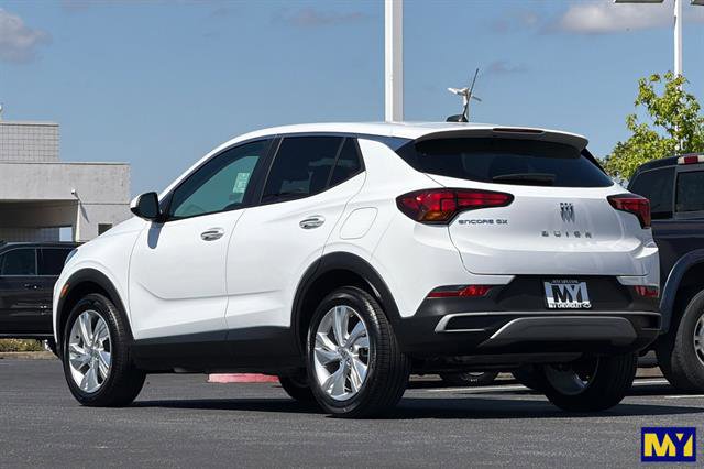 Certified 2024 Buick Encore GX Preferred FWD image 6