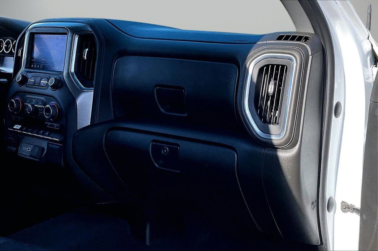 Used 2022 Chevrolet Silverado 2500 LT w/ Convenience Package image 19