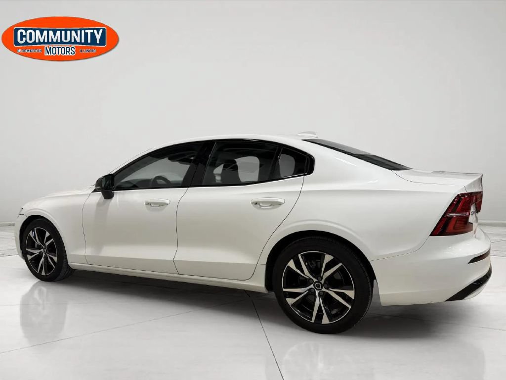 Used 2025 Volvo S60 B5 Core FWD image 4