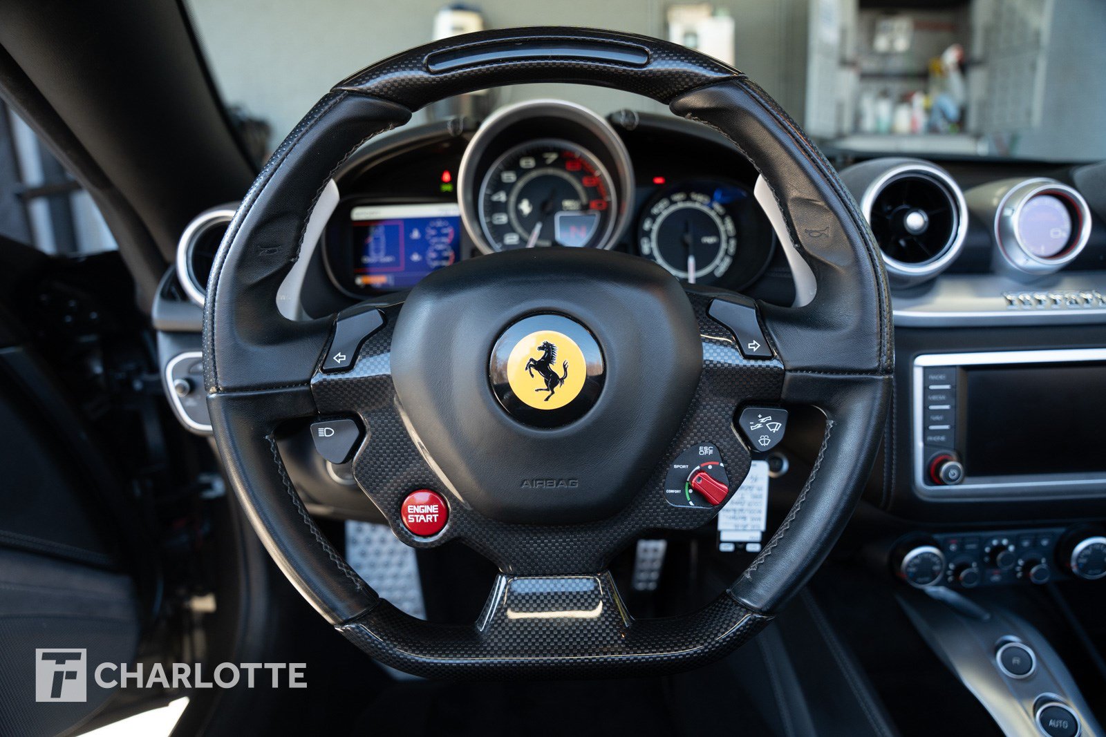 Used 2016 Ferrari California T RWD image 23