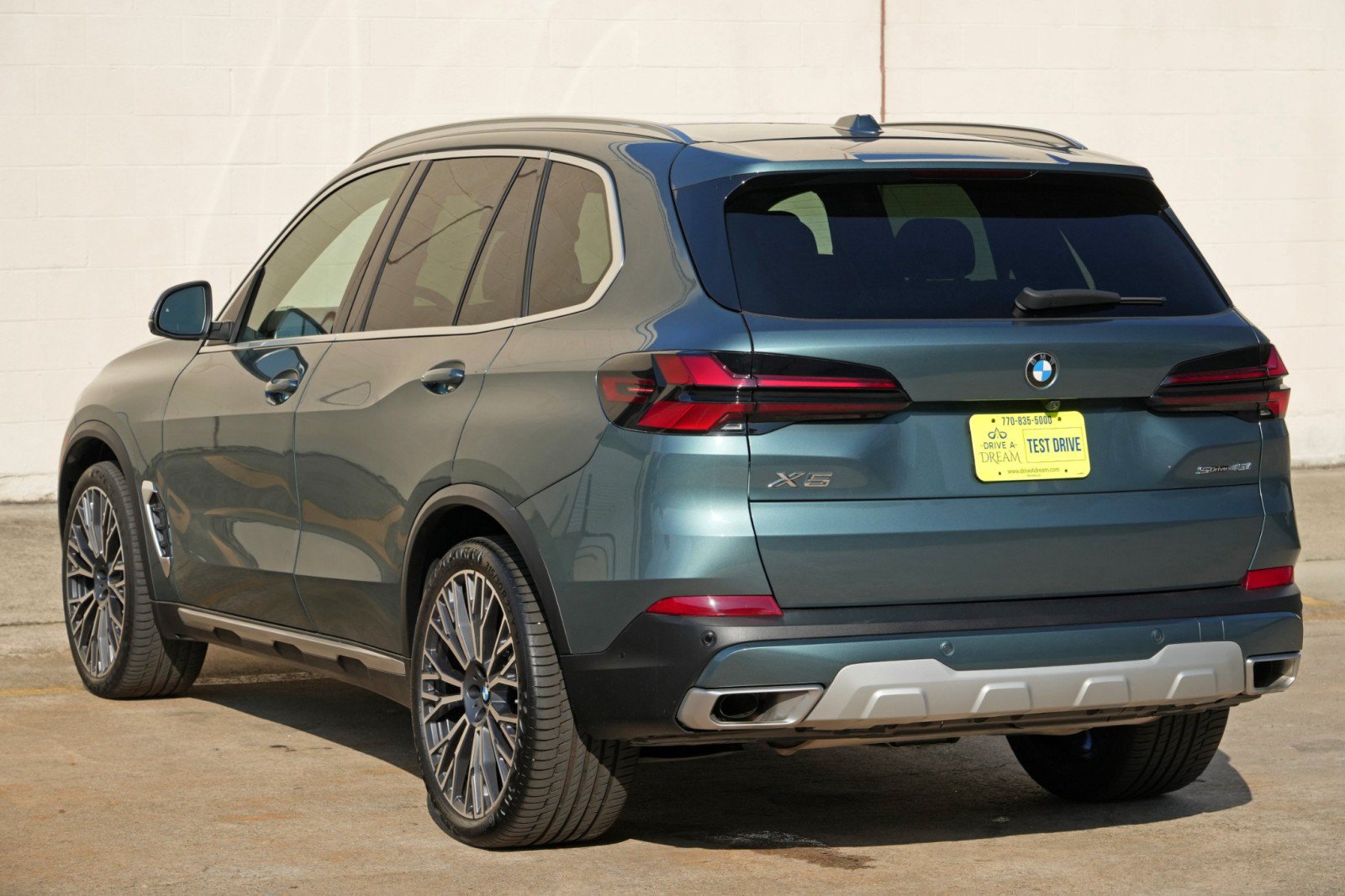 Used 2025 BMW X5 sDrive40i w/ Climate Comfort Package RWD image 58