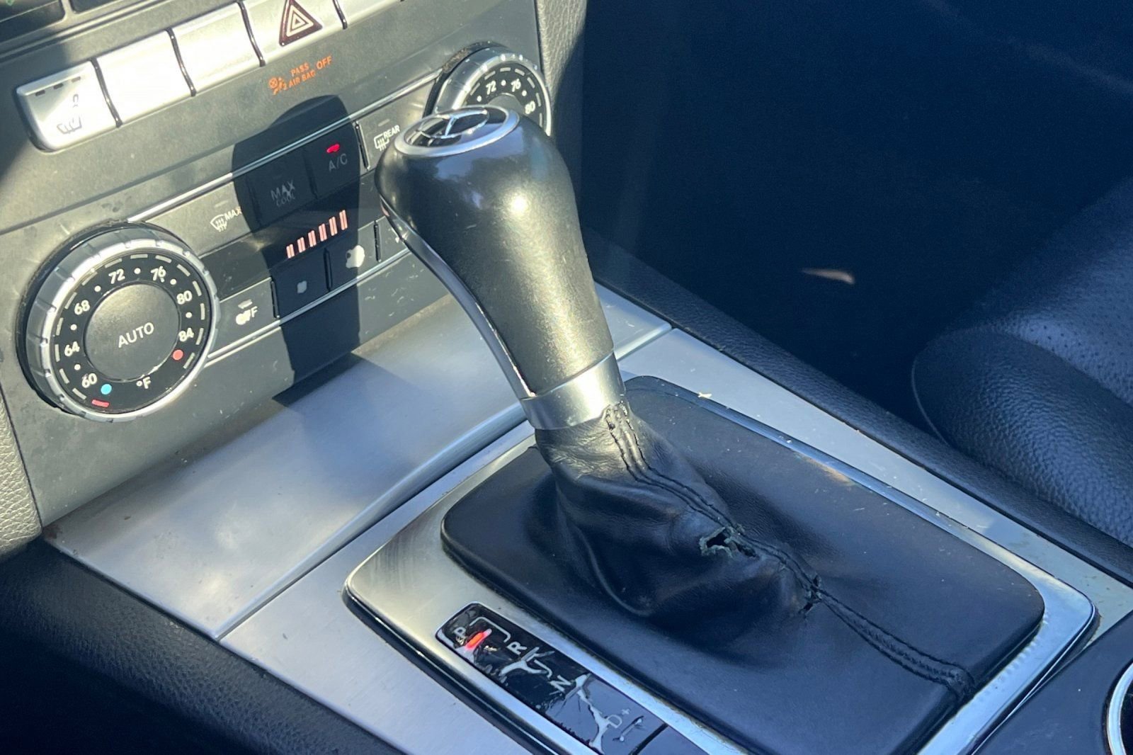 Used 2013 Mercedes-Benz C 250 Sedan image 17