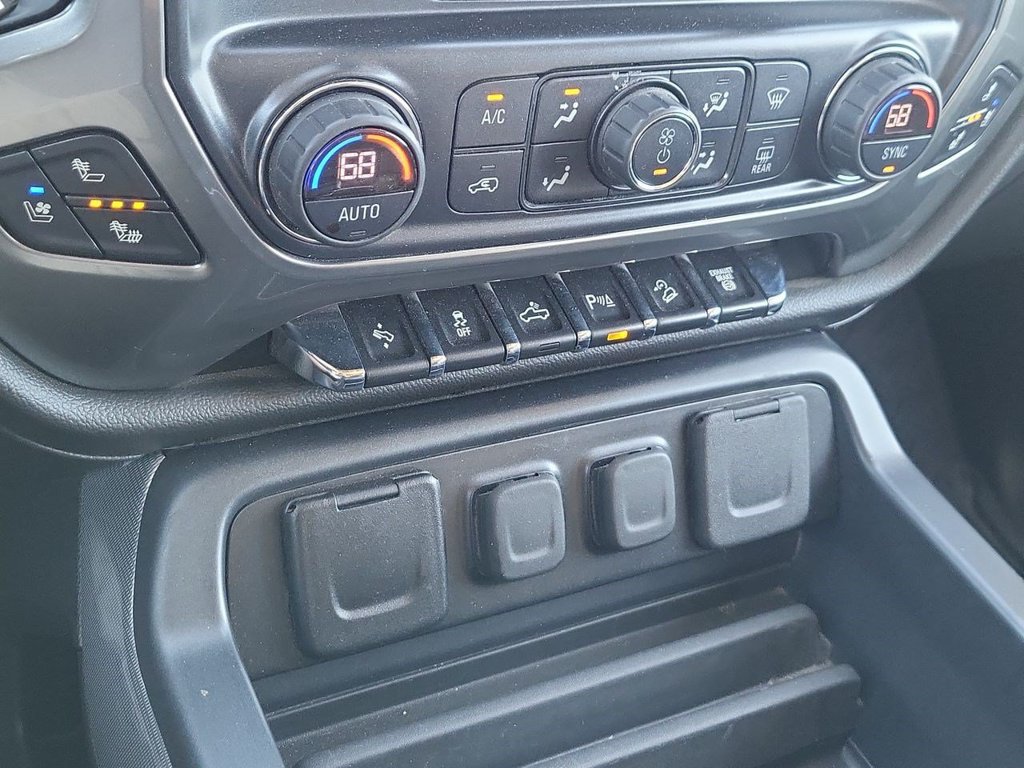Used 2018 Chevrolet Silverado 2500 LTZ w/ Duramax Plus Package AWD/4WD image 40