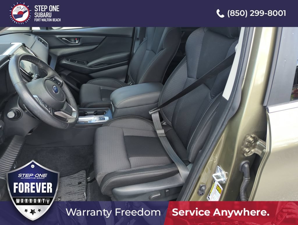 Used 2023 Subaru Ascent Premium w/ Convenience Package AWD/4WD image 12