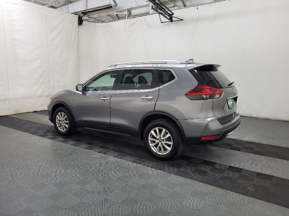Used 2018 Nissan Rogue SV AWD/4WD image 3