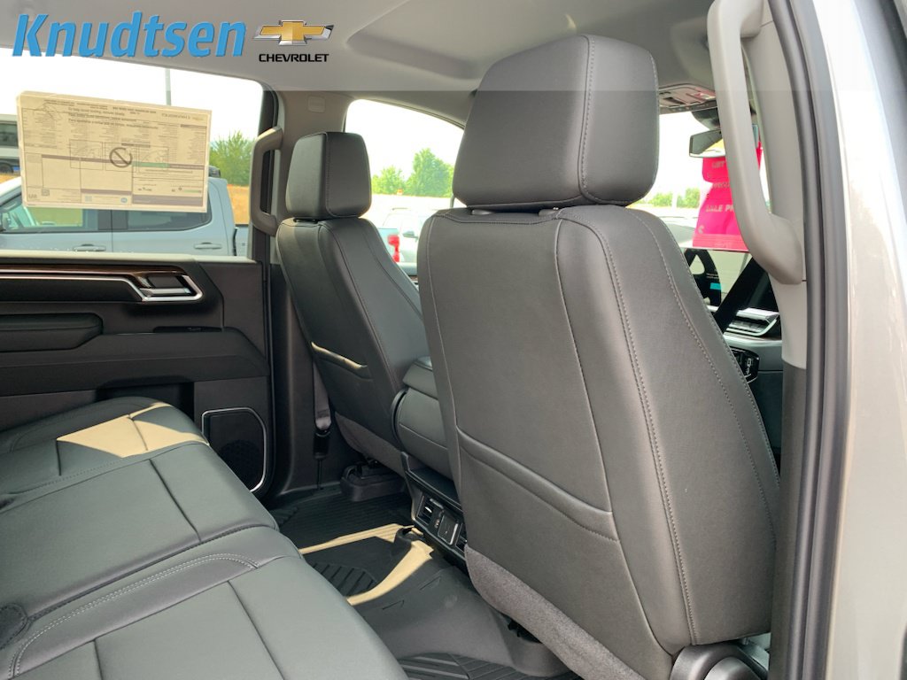 New 2026 Chevrolet Silverado 2500 LT w/ All Star Edition AWD/4WD image 16