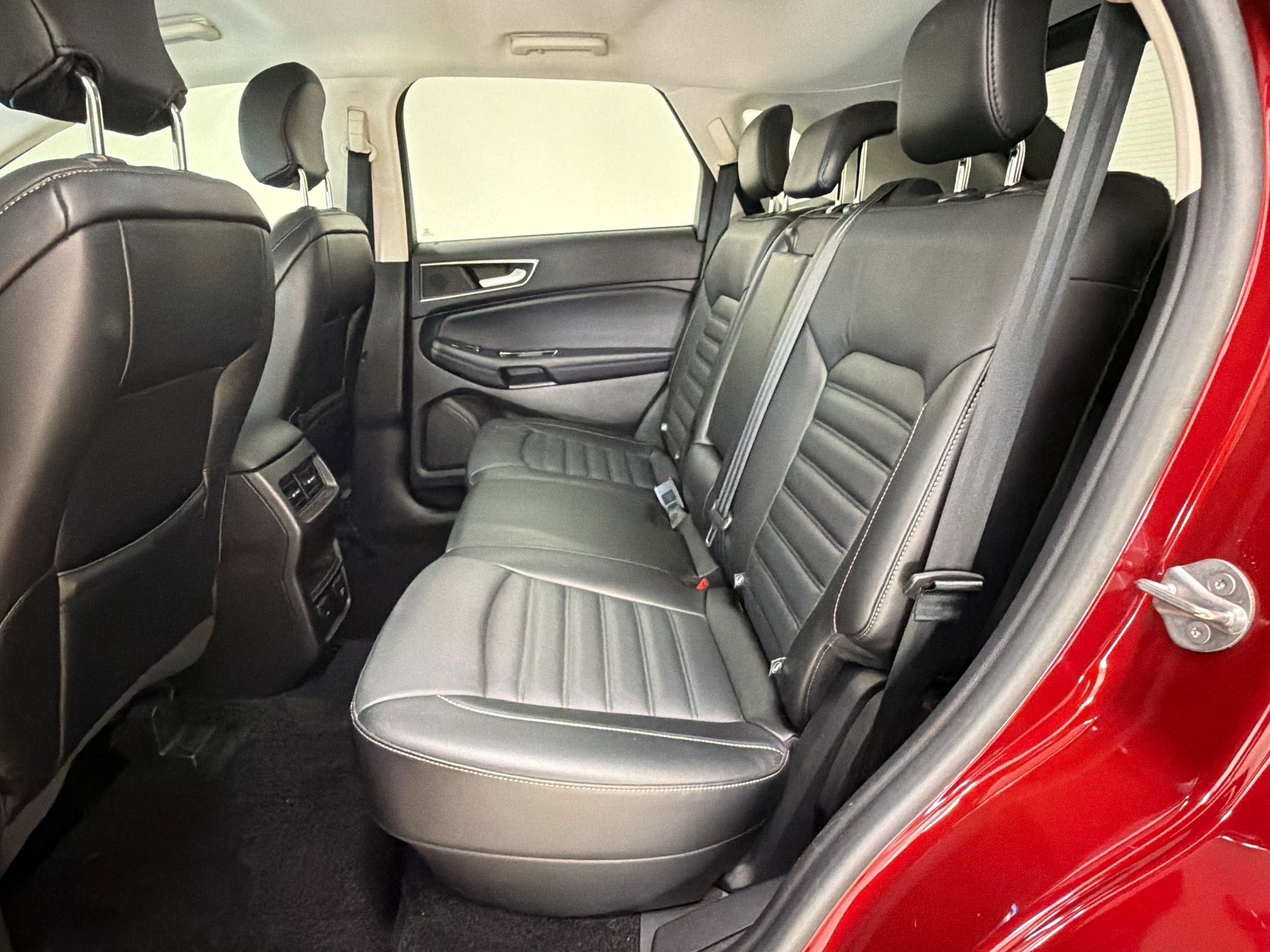 Used 2017 Ford Edge SEL w/ Equipment Group 201A image 15