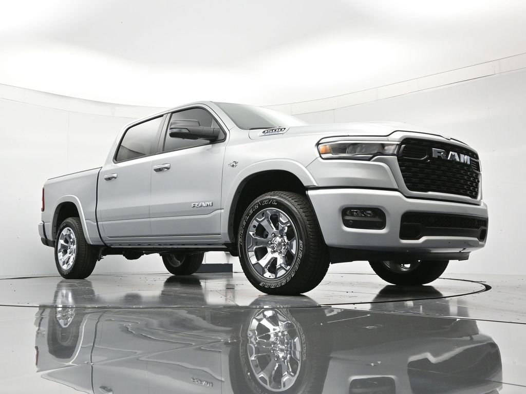 New 2026 RAM 1500 4x4 Crew Cab image 39