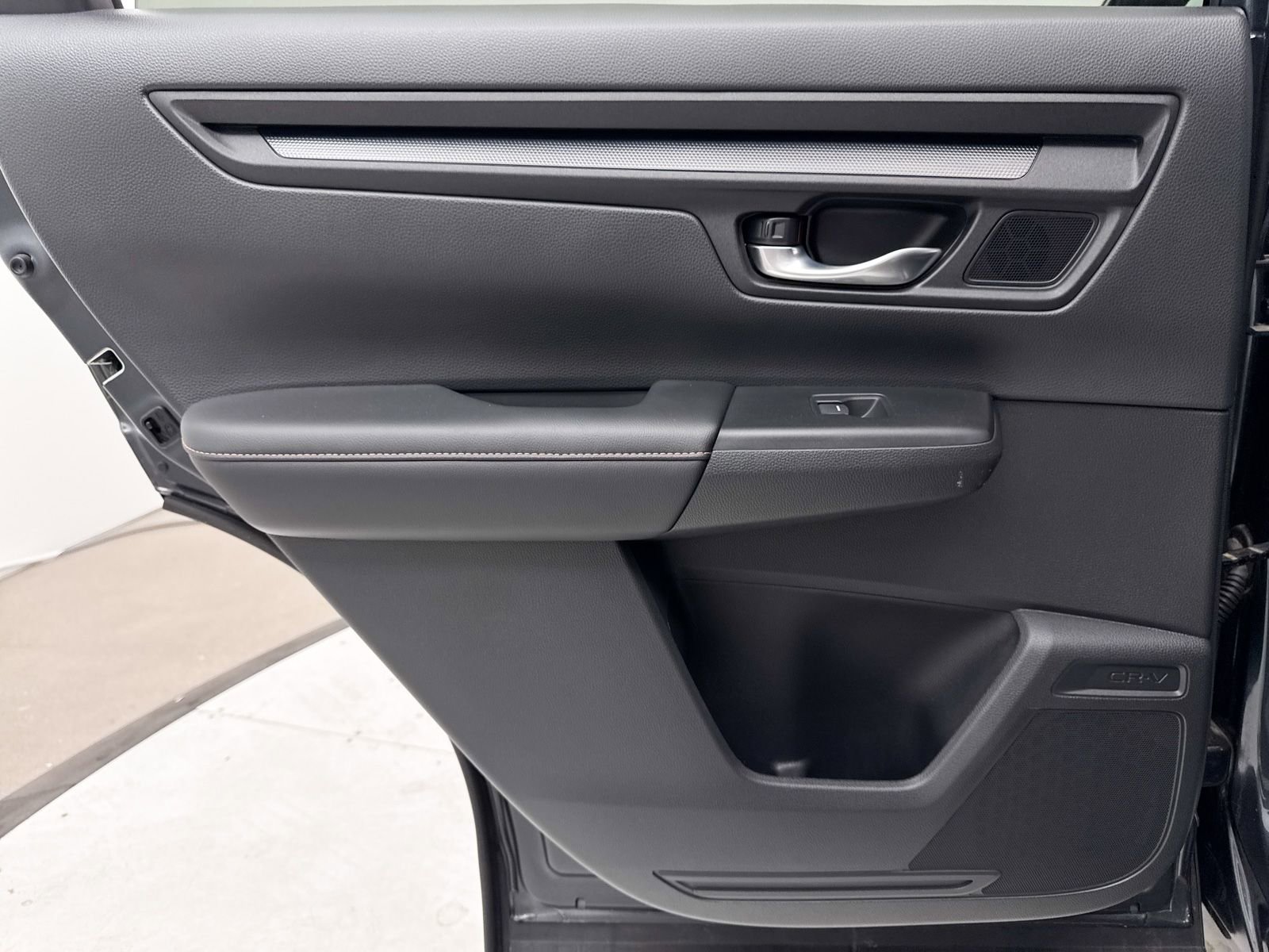 Used 2024 Honda CR-V Sport-L image 28