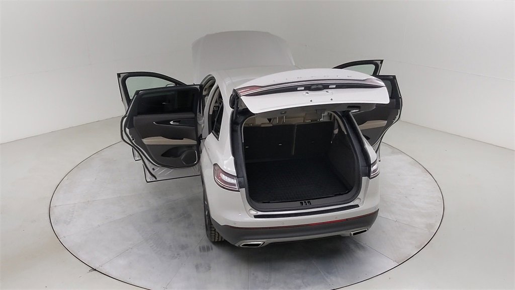 Used 2023 Lincoln Nautilus AWD w/ Premium Package image 48