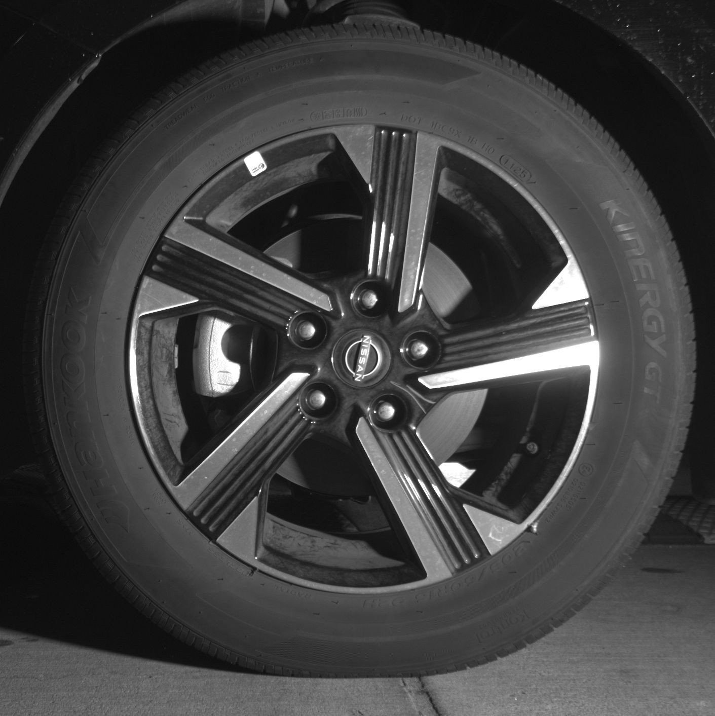 Used 2025 Nissan Sentra SV FWD image 12