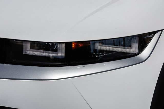 New 2026 Hyundai Ioniq 5 SEL RWD image 8