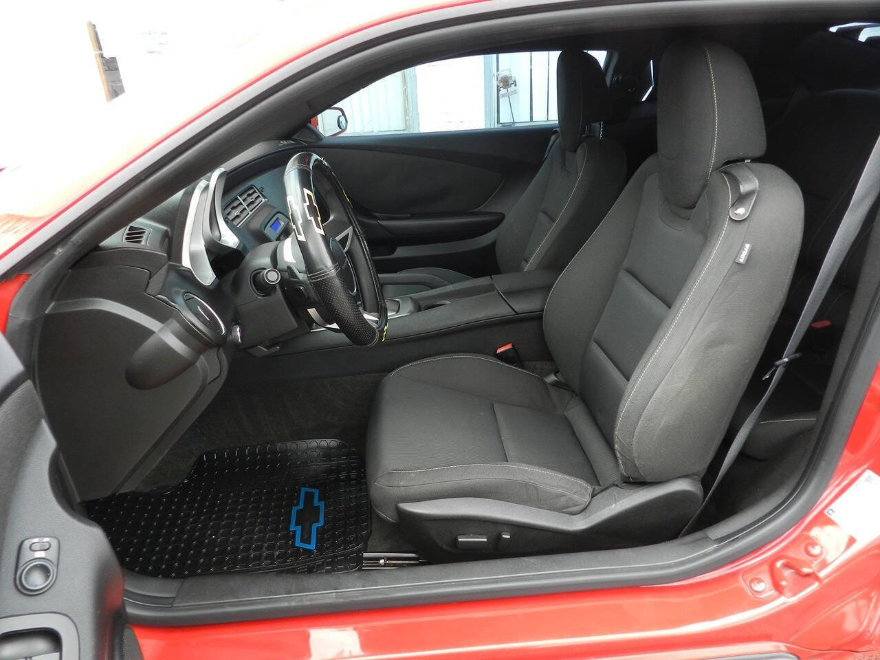 Used 2011 Chevrolet Camaro LT w/ RS Package RWD image 2