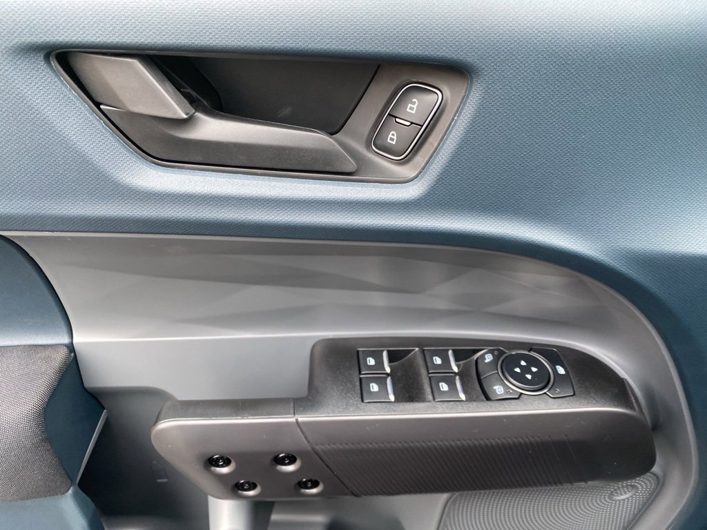 New 2026 Ford Maverick XL image 16